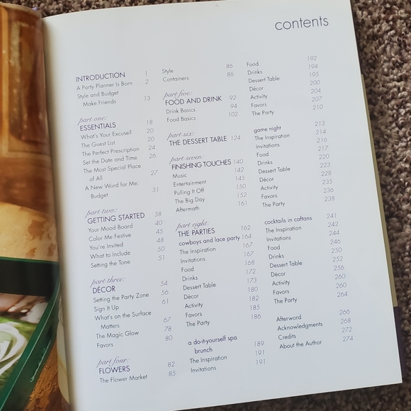 💥2 for $20💥CelebraTORI book - Picture 4 of 8